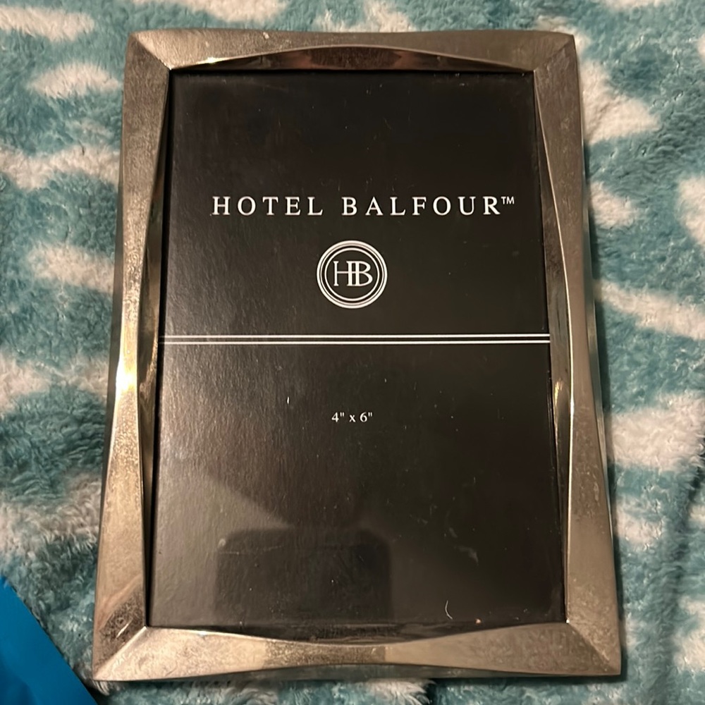 Hotel Balfour Picture frame